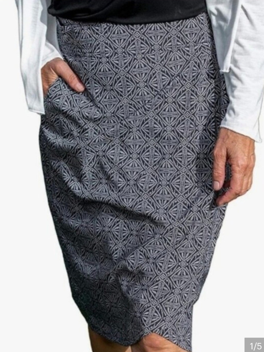 Rip Skirt "Black Pearl Batik" Length 3